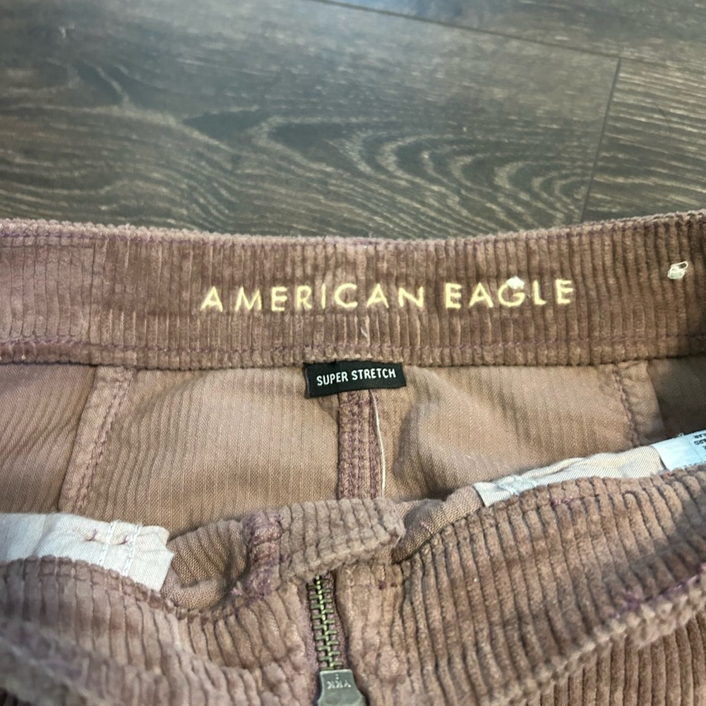 American Eagle Corduroy mini skirt - Picture 3 of 4